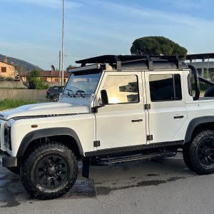 DEFENDER 110 TD4 CREW CAB
